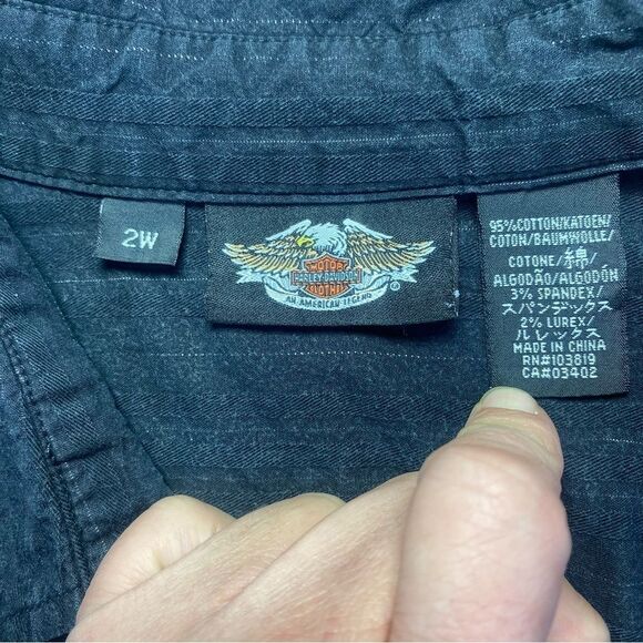 Harley-Davidson Women’s‎ 2W Black Pinstripe Button-Up Shirt – Embroidered Logo - Picture 3 of 10